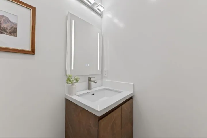 598 Madrone Avenue, Sunnyvale, California 94085