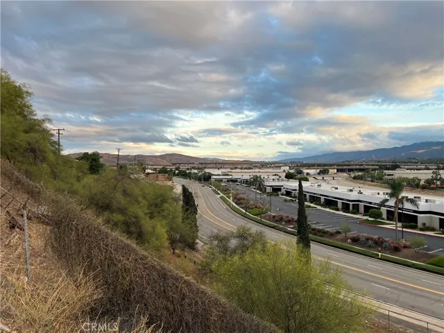 0 E Parkridge, Corona, California 92879
