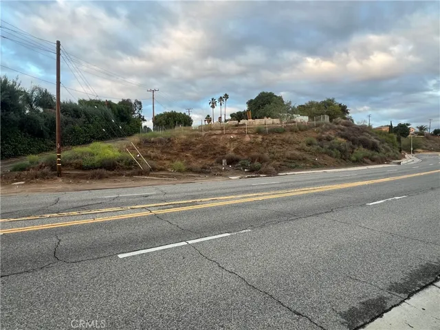 0 E Parkridge, Corona, California 92879