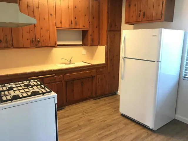 3035 Macaulay, San Diego, California 92106