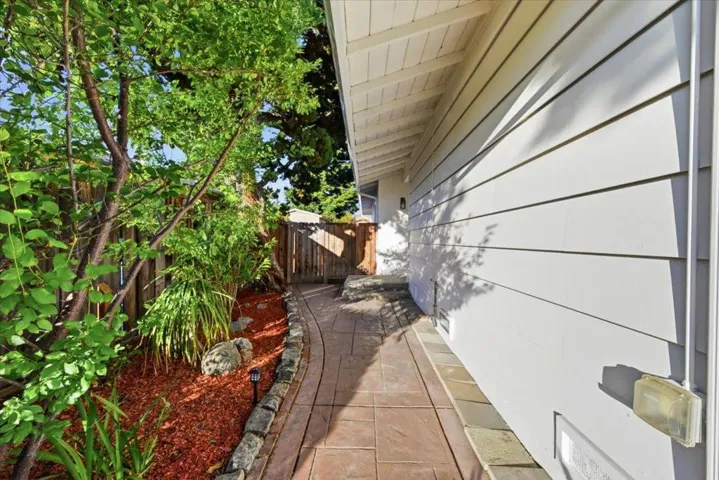 2199 Fordham Drive, Santa Clara, California 95051