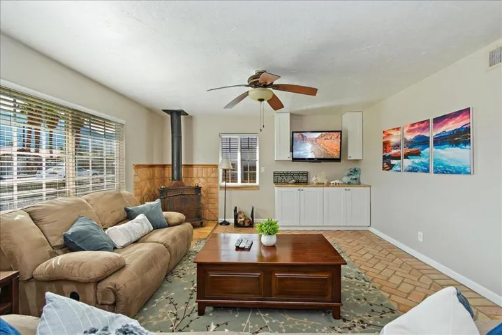 02-Living Room
