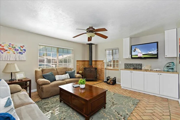 03-Living Room