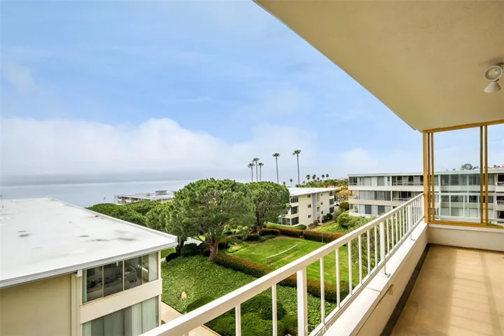 Large balcony can hold BBQ and breakfast table