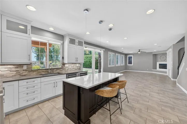 Open to Family Room