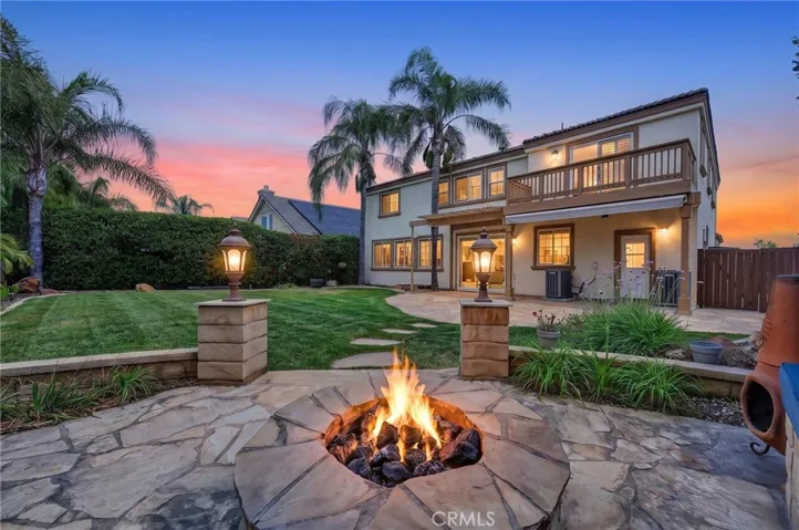 Backyard firepit