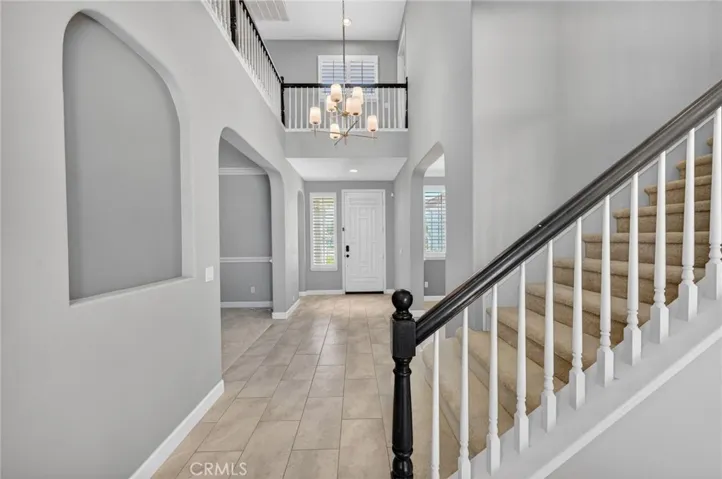 Let's go Upstairs