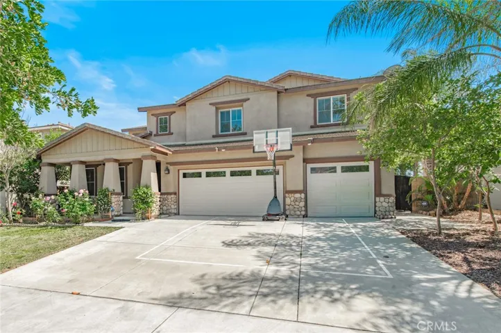 13925 Barnett, Eastvale, California 92880