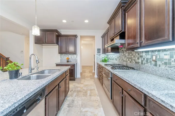 13925 Barnett, Eastvale, California 92880