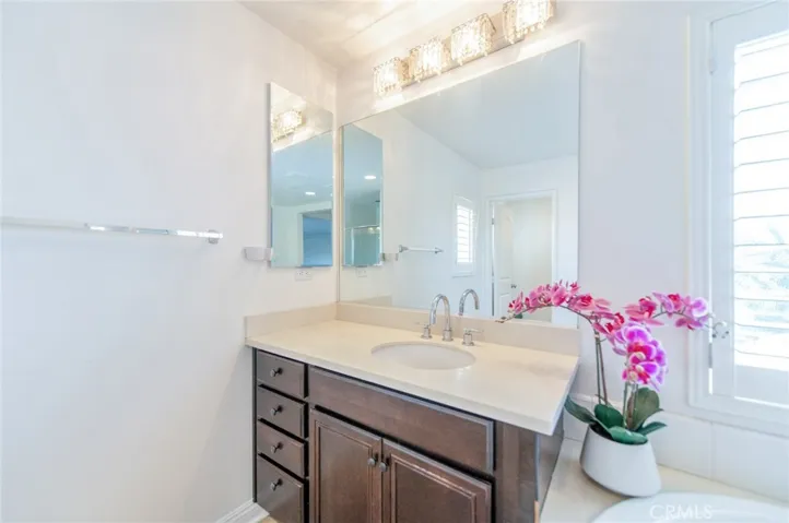 13925 Barnett, Eastvale, California 92880