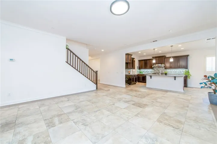 13925 Barnett, Eastvale, California 92880