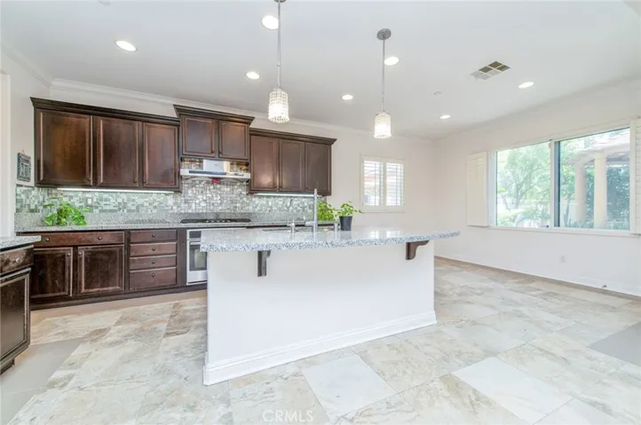 13925 Barnett, Eastvale, California 92880