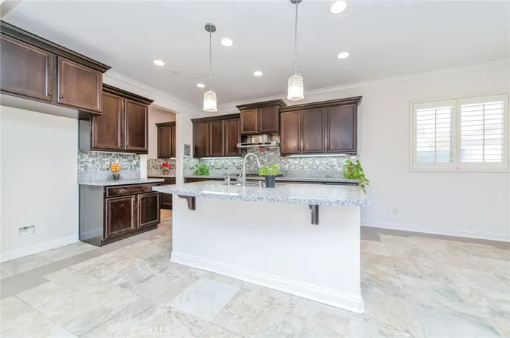13925 Barnett, Eastvale, California 92880