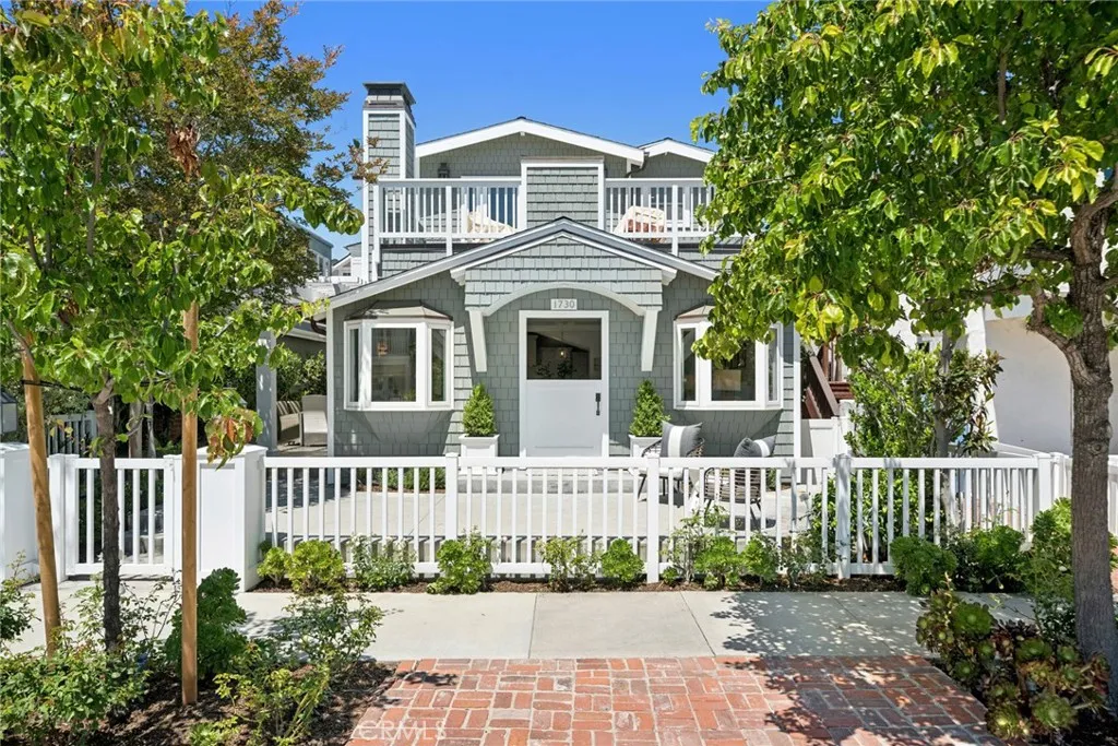 1730 E Ocean Blvd
