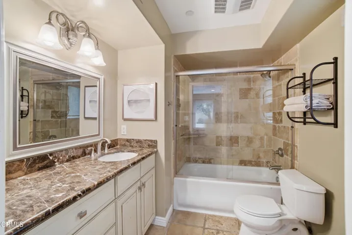 17_bathroom