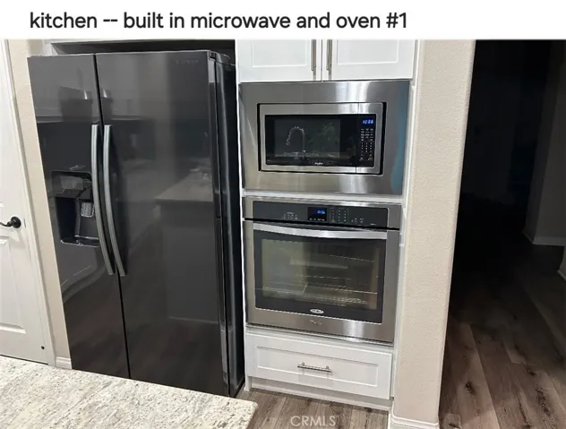 Kitchen - Built In Microwave and Oven #1