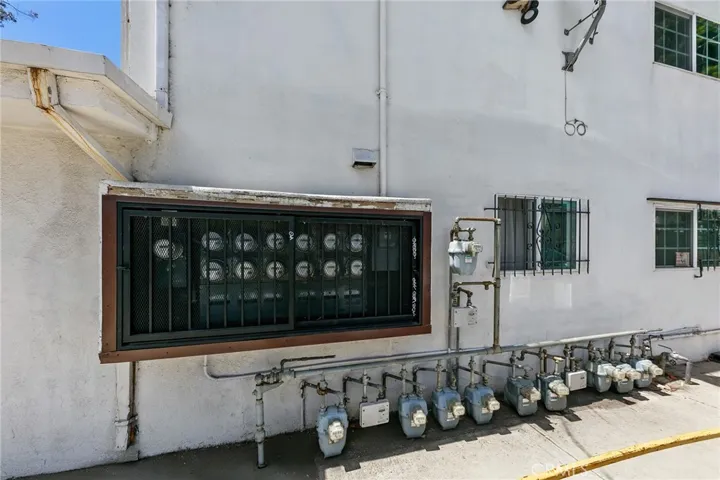1070 Chestnut, Long Beach, California 90813