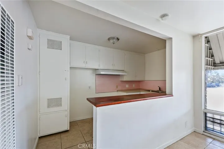 1070 Chestnut, Long Beach, California 90813