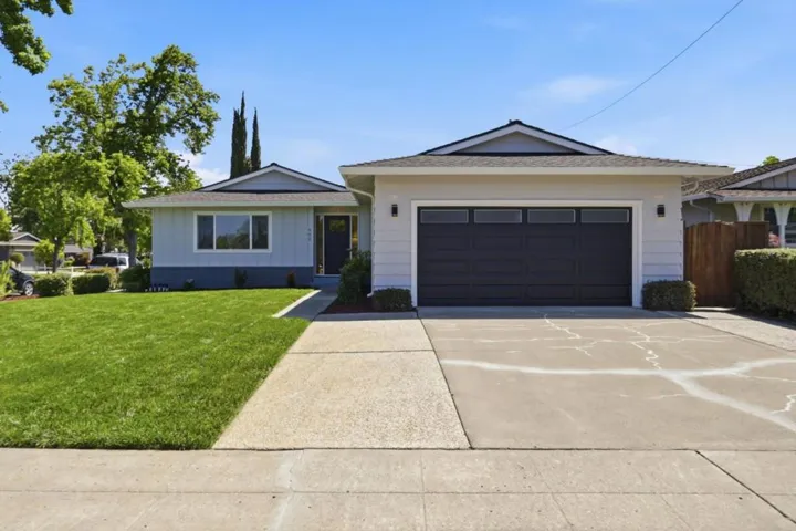 902 Camellia Way, San Jose, California 95117