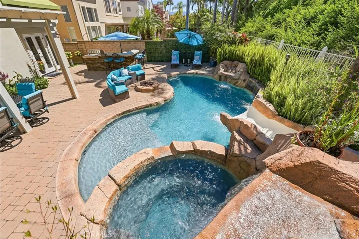16 Altezza, Mission Viejo, California 92692