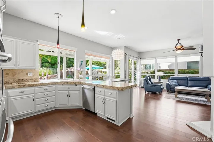 chef's kitchen