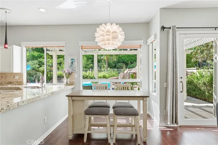 breakfast nook