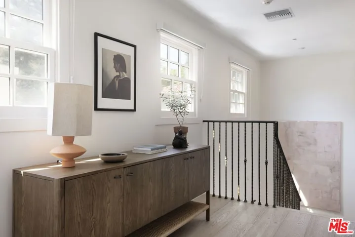 632 S Arden Boulevard, Los Angeles, California 90005