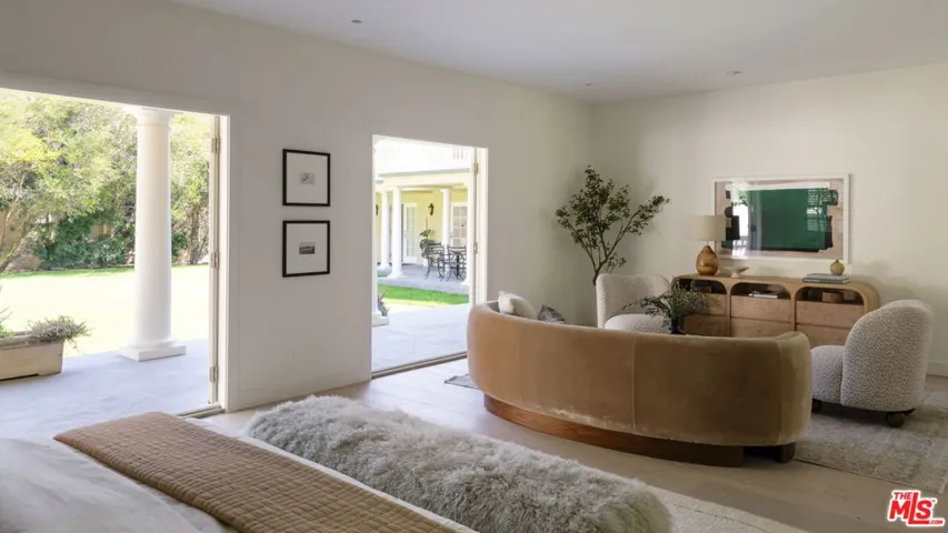 632 S Arden Boulevard, Los Angeles, California 90005