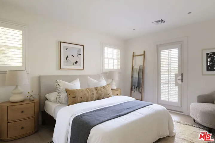632 S Arden Boulevard, Los Angeles, California 90005