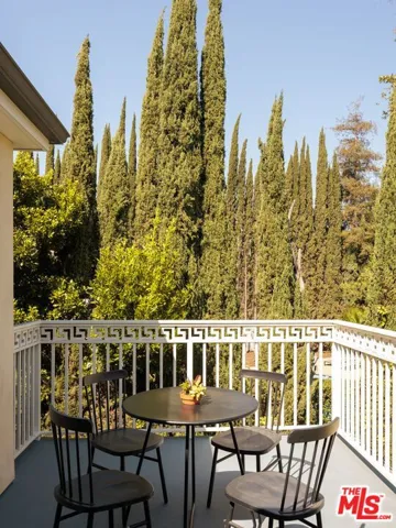 632 S Arden Boulevard, Los Angeles, California 90005