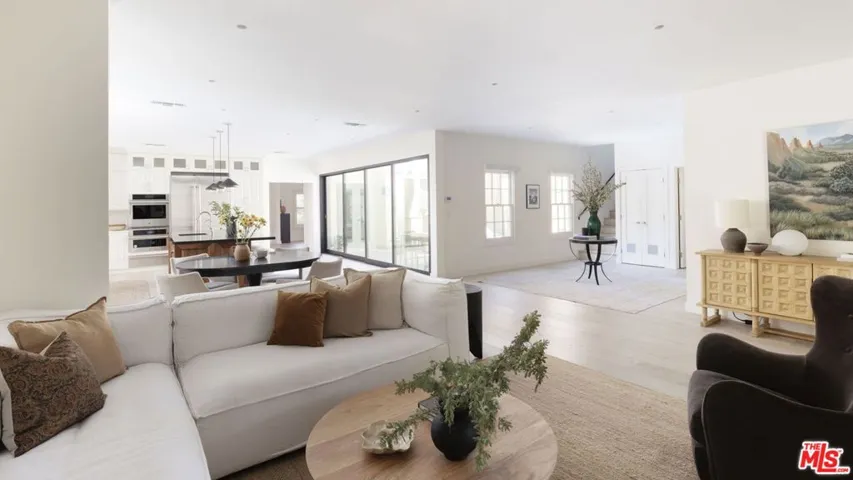 632 S Arden Boulevard, Los Angeles, California 90005
