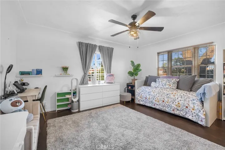 15401 Saticoy Street, Van Nuys, California 91406