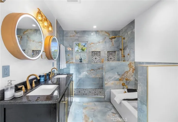 15401 Saticoy Street, Van Nuys, California 91406