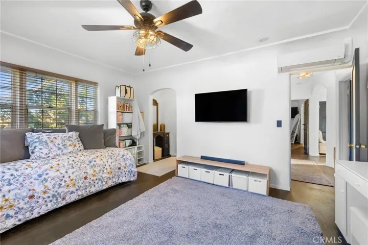 15401 Saticoy Street, Van Nuys, California 91406