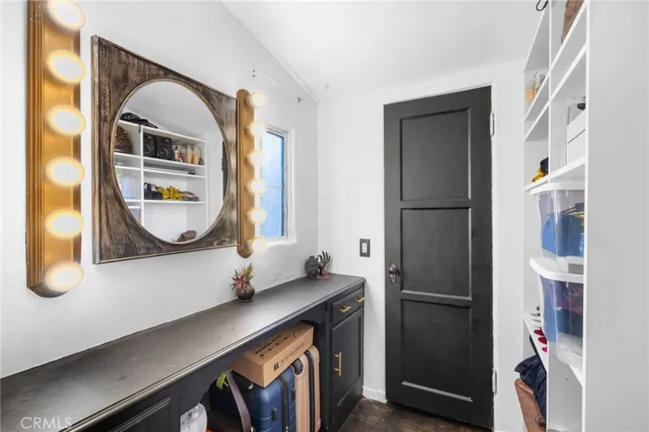 15401 Saticoy Street, Van Nuys, California 91406