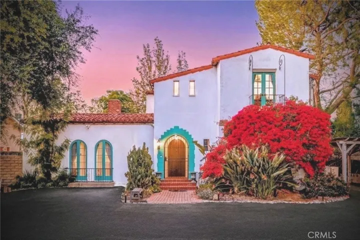 15401 Saticoy Street, Van Nuys, California 91406