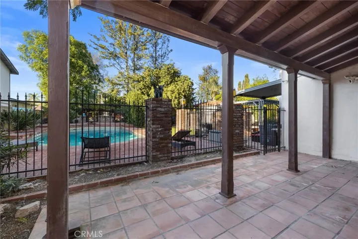15401 Saticoy Street, Van Nuys, California 91406