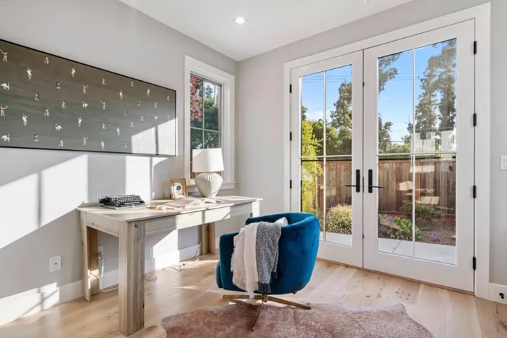 739741 Linden Avenue, Burlingame, California 94010