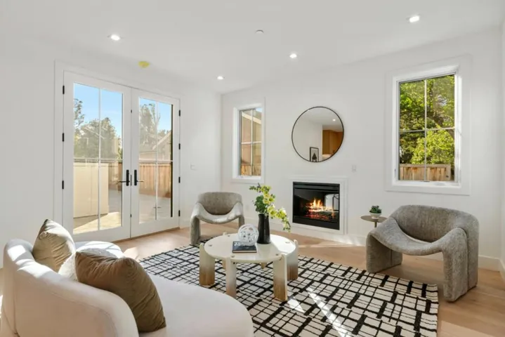 739741 Linden Avenue, Burlingame, California 94010