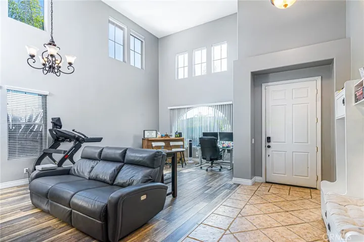 36854 Montfleury, Winchester, California 92596