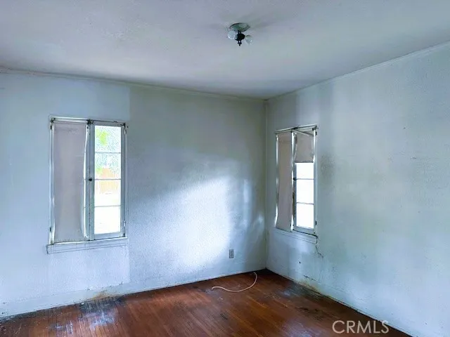 9432 S Hobart Boulevard, Los Angeles, California 90047