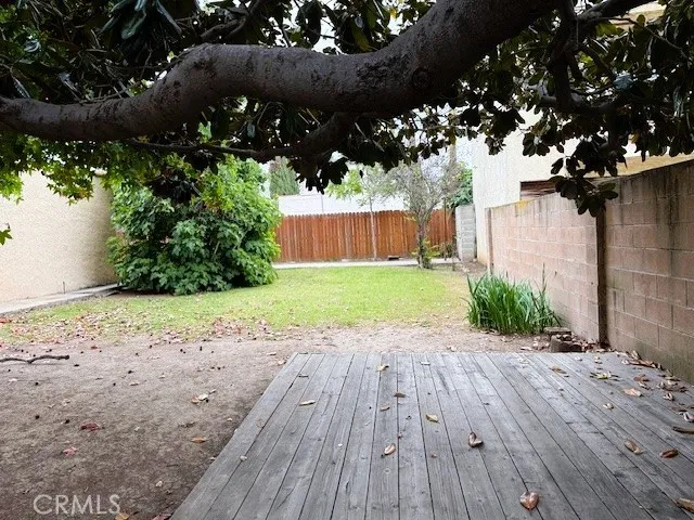 9432 S Hobart Boulevard, Los Angeles, California 90047