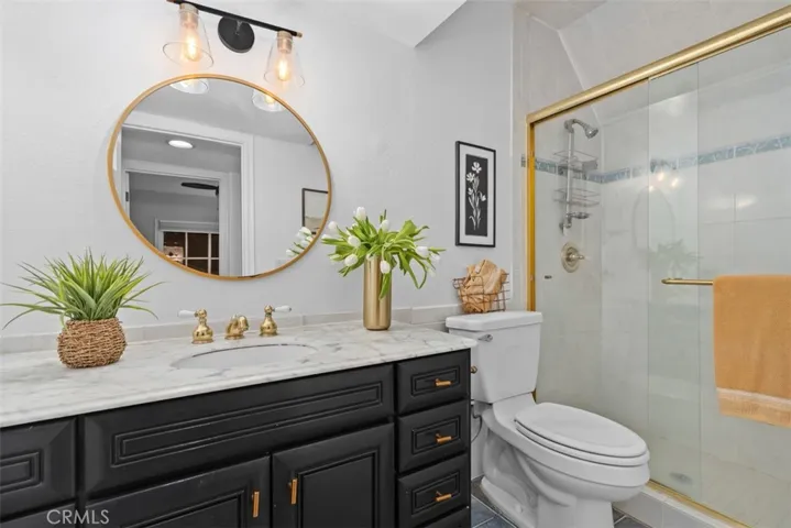 Downstairs Full Bathroom