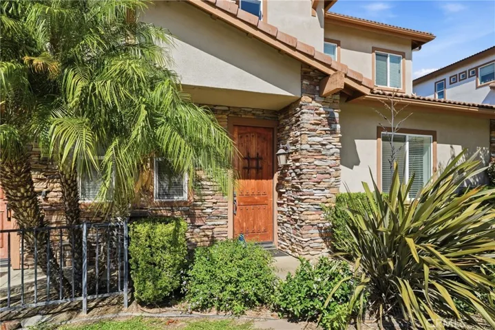 585 Via Pueblo, Riverside, California 92507