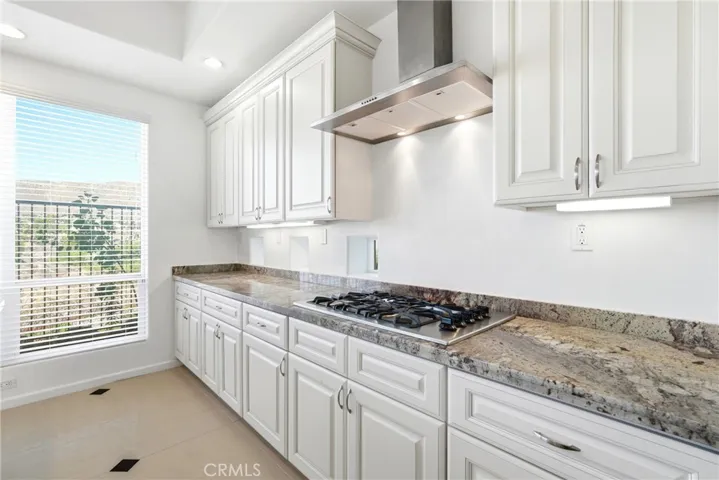 585 Via Pueblo, Riverside, California 92507
