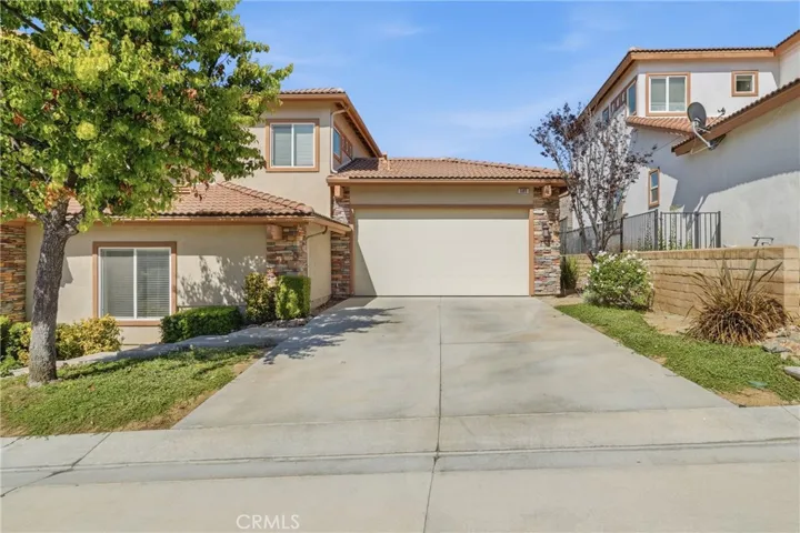 585 Via Pueblo, Riverside, California 92507