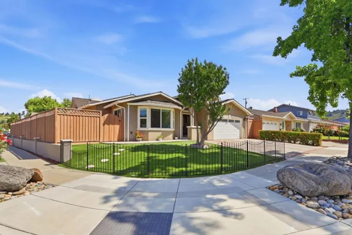 6552 Camden Avenue, San Jose, California 95120