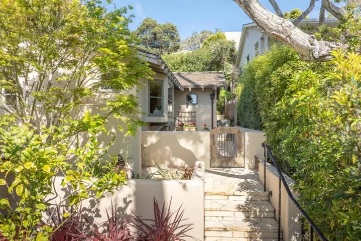3se Of 4th Avenue, Carmel, California 93921