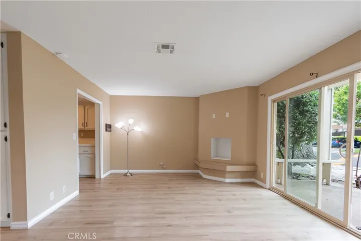 149 Flag Way, Paso Robles, California 93446