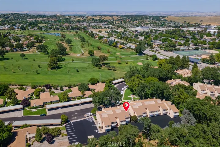 149 Flag Way, Paso Robles, California 93446